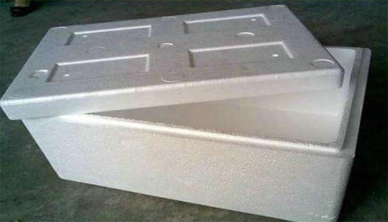 <b>顺丰快递包装</b>